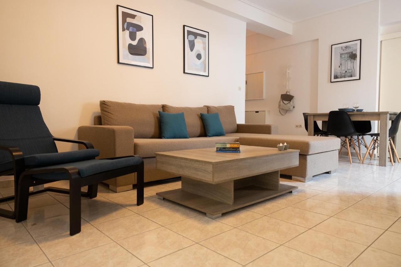 Spacious Apartment Close To The Sea And The City Center Atena Exterior foto